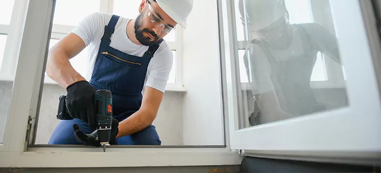 Replace Broken Window Pane in Florida Ridge, FL