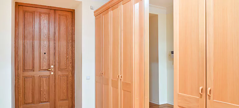 Glass Closet Door Repair in Florida Ridge, FL